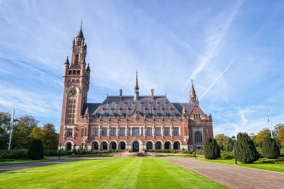 From Amsterdam: Rotterdam, Delft & The Hague Guided Day Tour - South Holland in one long day: Delft, Rotterdam, The Hague