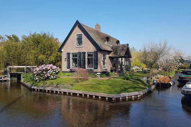 Giethoorn Small-Group Tour from Amsterdam (Max. 8 People) - The private small-boat canal tour (1 hour) you’ll remember longest