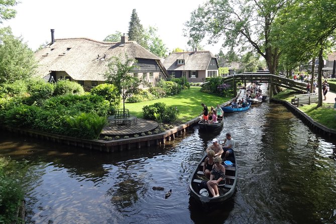 Giethoorn, Zaandam & Zaanse Schans Day Tour w/ Small Boat Ride - The drive by IJsselmeer: learning stops you can actually see