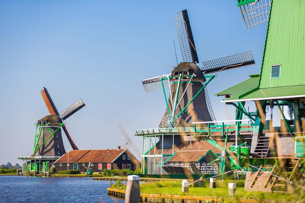 Marken, Volendam, and Edam Full-Day Tour from Amsterdam - Why this day trip works: old villages plus working Dutch industry
