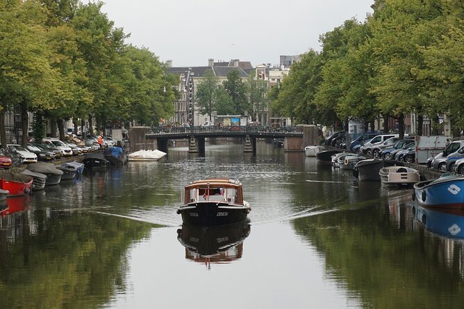 Morning Canal Cruise Amsterdam in Small-Group - Quick hits before you board