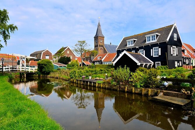 Private Excursion to Zaanse Schans, Edam, Volendam and Marken - Stop 4: Marken’s Colorful Streets and the Dutch Water Story