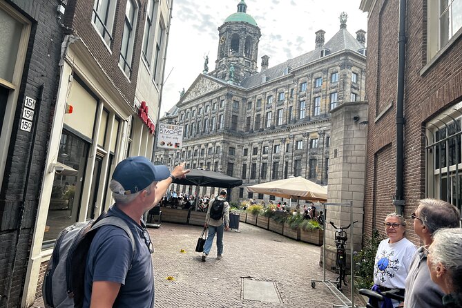 Small Group Walking Tour in Amsterdam with Friendly and Fun Guide - The guide makes or breaks a walking tour, and this one delivers
