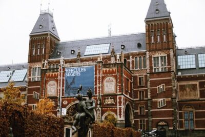 Van Gogh & Rijksmuseum w/ Reserved Entry Exclusive Guided Tour - Rijksmuseum in about 2.5 hours: Rembrandt, Vermeer, and the odd details that stick