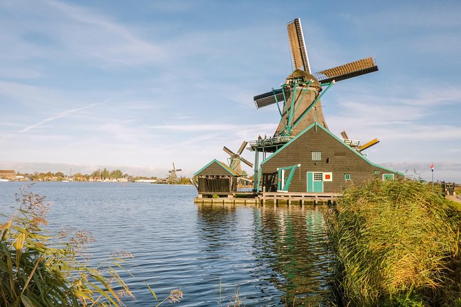 Windmill Tour from Amsterdam, Including Volendam & Marken - Marken by boat (all-inclusive): wooden houses, calm streets, and clog-making craft