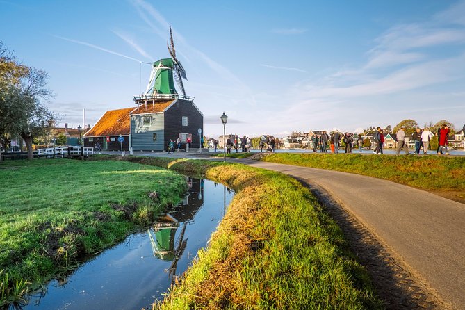 Windmill Tour from Amsterdam, Including Volendam & Marken - Value check: is this $37.49 good money for 5.5 hours?