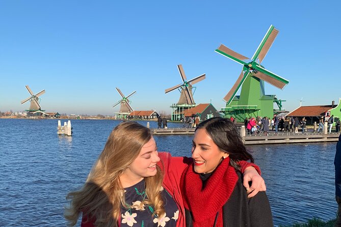 Zaanse Schans Windmills, Cheese and Volendam Tour from Amsterdam - Zaanse Schans Windmill Village: Working Scenery Plus Clogs
