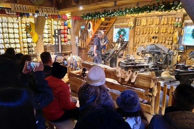 Zaanse Schans Windmills, Clogs and Dutch Cheese Small-Group Tour from Amsterdam - Zaanse Schans: 2.5 hours in the windmill village